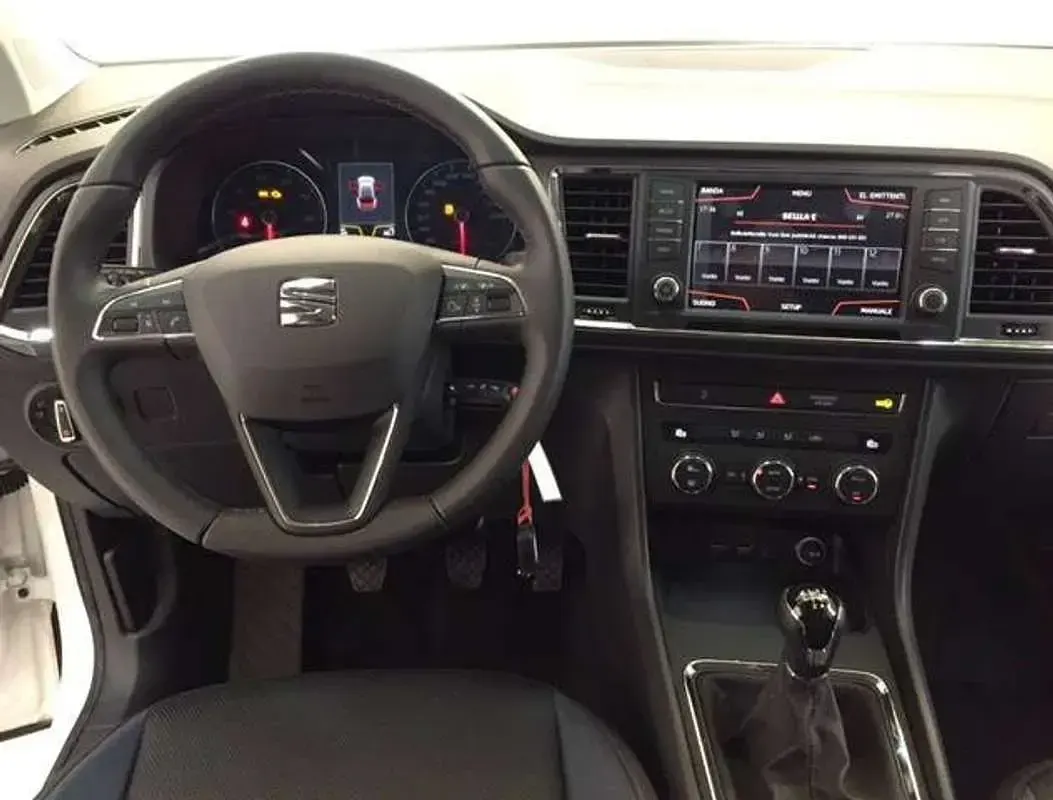 Usata Seat Ateca 116 CV (85 kW) 2016 Bianco SUV