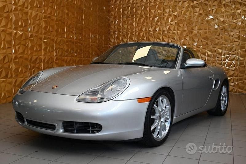 Argento Usata 2002 Porsche Boxster Cabrio | 28.900 € (Buon prezzo) - Immagine 1/4