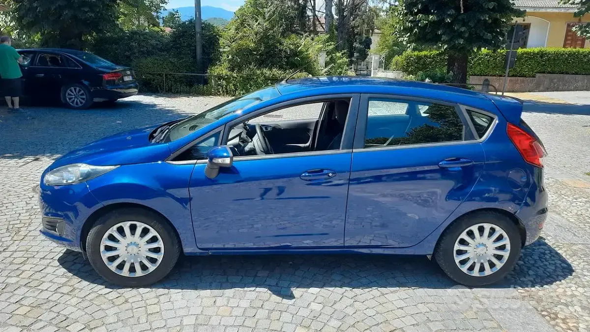 Usata Ford Fiesta 75 CV (55 kW) 2014 Utilitaria