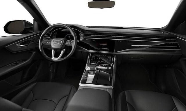 Usata Audi Q8 S-Line 231 CV (169 kW) 2025 Nero mythos metallizzato SUV