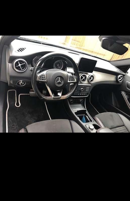 Usata Mercedes GLA200 Premium 136 CV (100 kW) 2016 SUV