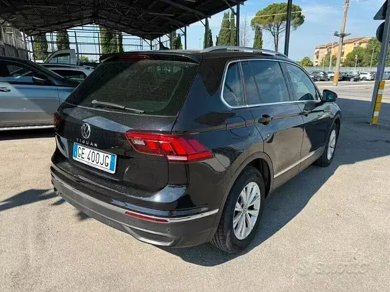 Usata VW Tiguan Elegance 150 CV (110 kW) 2021 Nero SUV