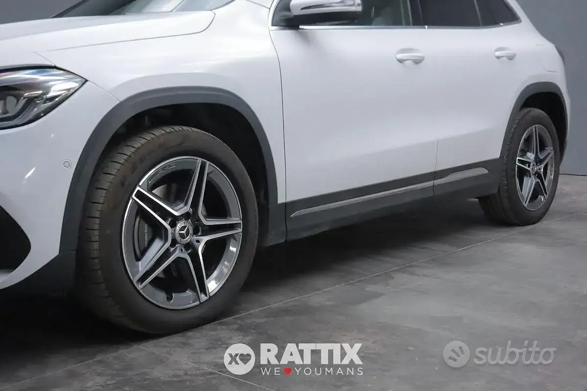 Usata Mercedes GLA250 Premium 218 CV (160 kW) 2022 Bianco SUV
