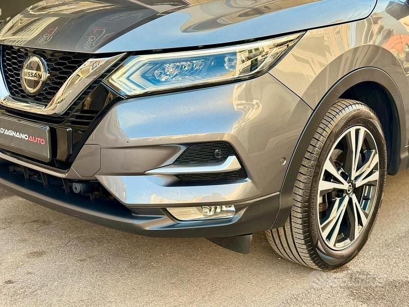 Usata Nissan Qashqai N-Connecta 116 CV (85 kW) 2020 Grigio SUV