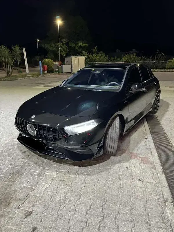 Usata Mercedes A180 AMG Line Premium 136 CV (100 kW) 2023 Berlina