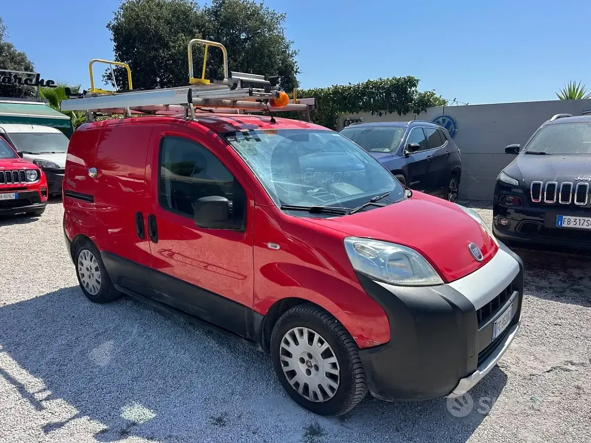 Usata Fiat Fiorino 95 CV (69 kW) 2015 Rosso Monovolume