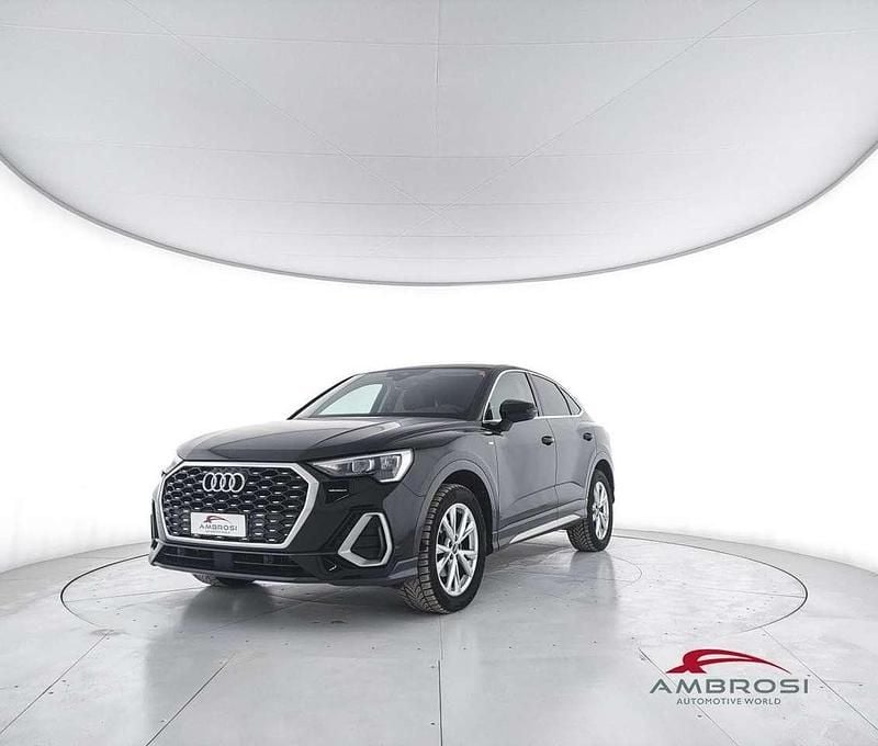 Nero Usata 2023 Audi Q3 Sportback S-Line SUV | 32.500 € (Super prezzo) - Immagine 1/4