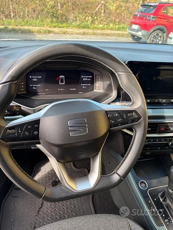 Usata Seat Arona Xperience 116 CV (85 kW) 2024 Bianco SUV