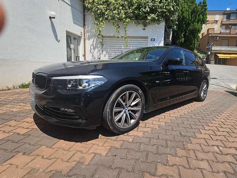 Nero Usata 2018 BMW 520 M Sport Station wagon | 23.000 € (Cara) - Immagine 1/4