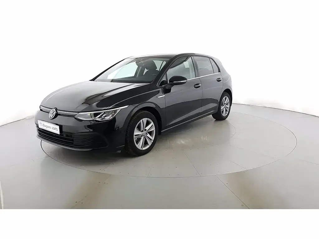 Usata VW Golf VIII Life 110 CV (80 kW) 2023
