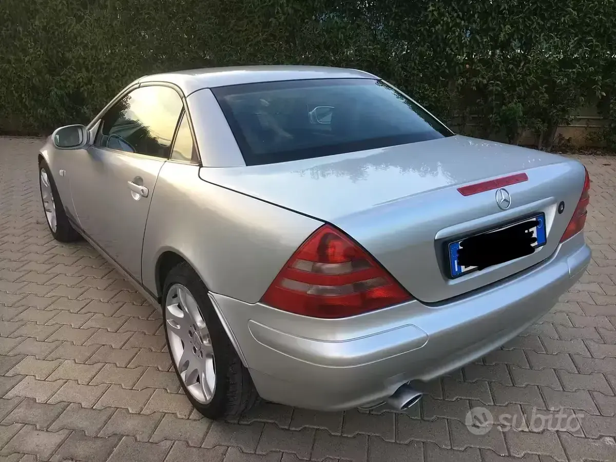 Usata Mercedes SLK200 1998 Grigio Cabrio