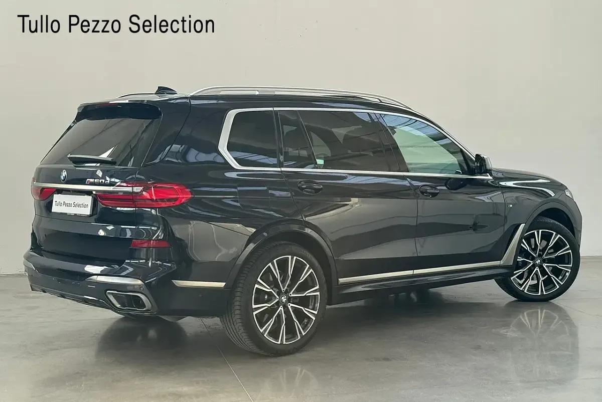 Usata BMW X7 Comfort Edition 400 CV (294 kW) 2020 Carbon schwarz metal SUV