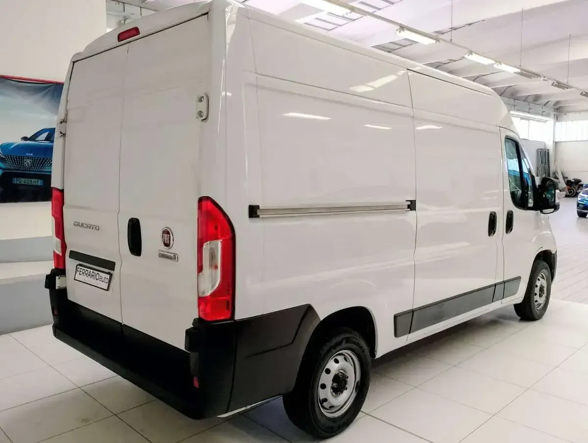 Usata Fiat Ducato 140 CV (102 kW) 2024 Bianco Furgone