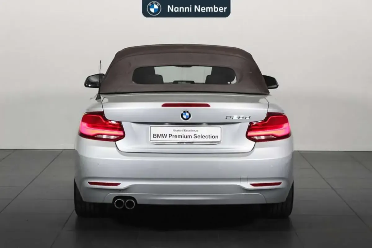 Usata BMW 220 Advantage 190 CV (139 kW) 2018 Grigio Cabrio