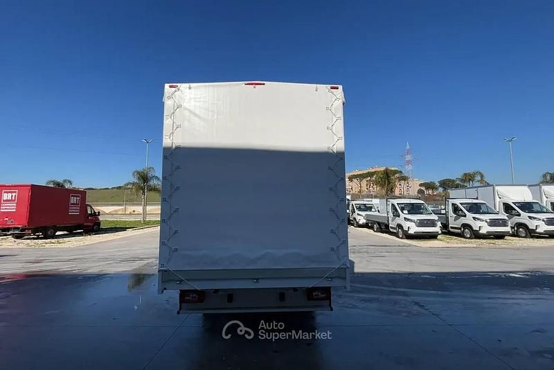 Nuova Maxus V90 150 CV (110 kW) 2026 Bianco Furgone