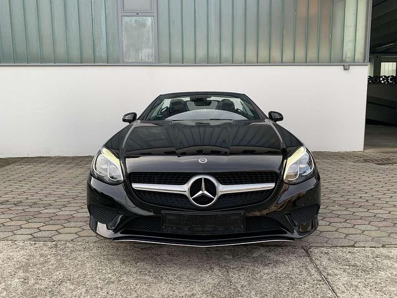 Usata Mercedes SLC200 184 CV (135 kW) 2017 Nero Cabrio