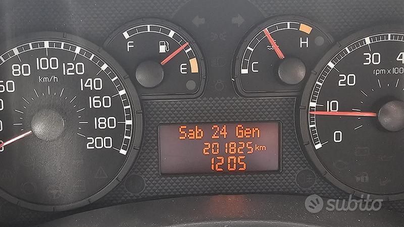 Usata Fiat Panda Dynamic 60 CV (44 kW) 2010 Nero Berlina