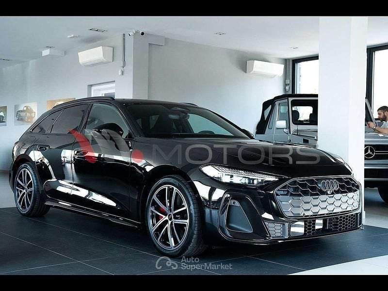 Usata Audi A5 S-Line 204 CV (150 kW) 2025 Nero mythos met Coupé