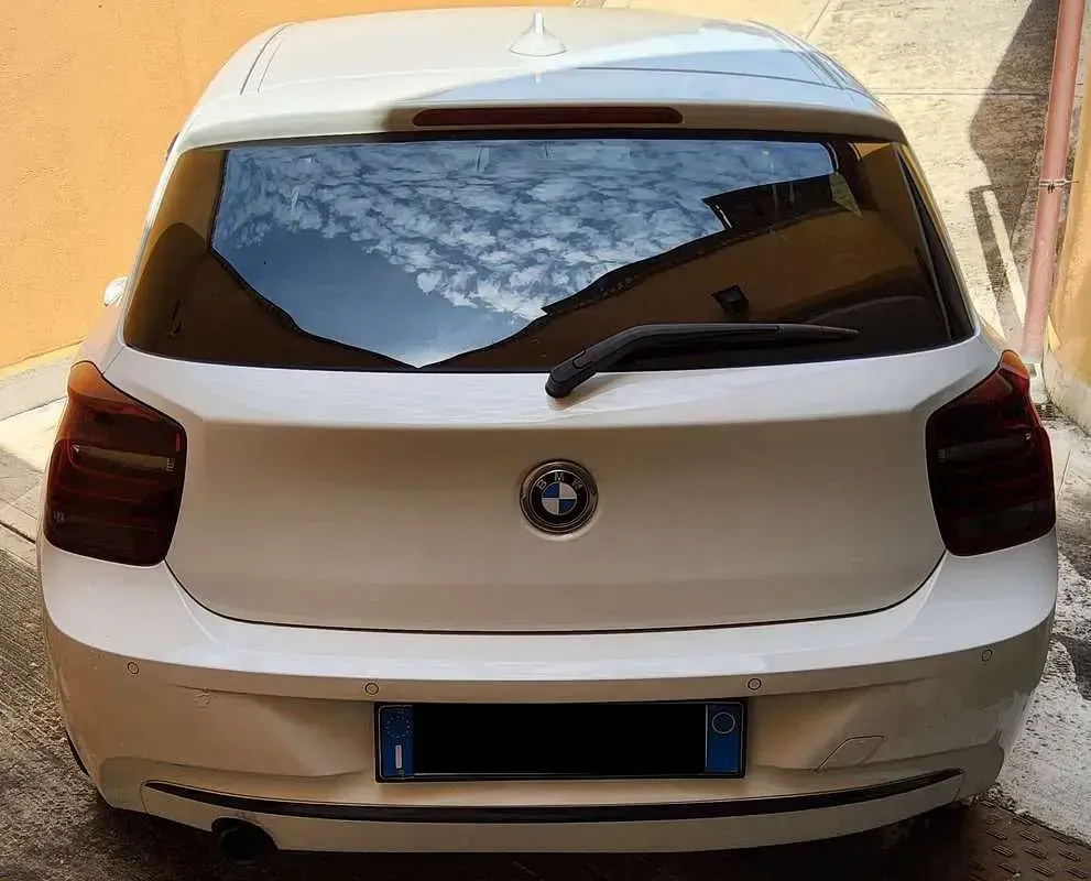 Usata BMW 116 Sport Line 136 CV (100 kW) 2012 Bianco Utilitaria