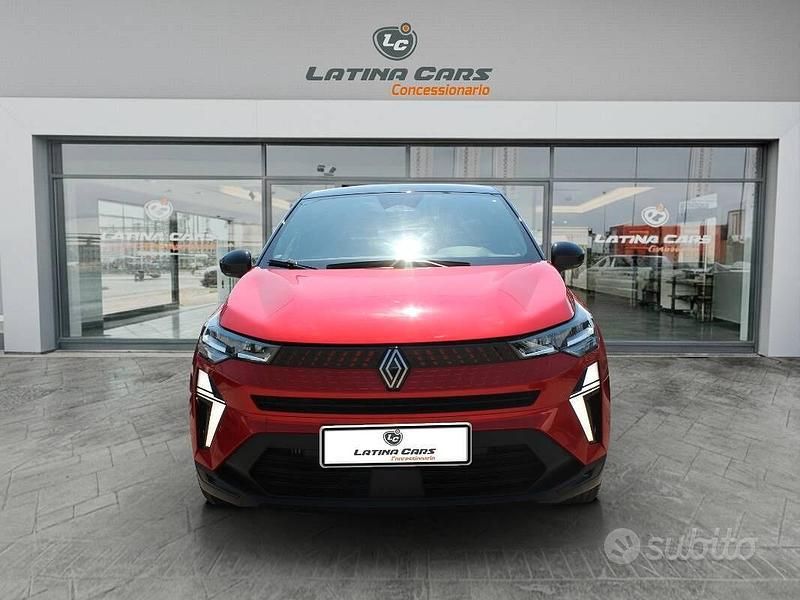 Usata Renault Captur Techno 101 CV (74 kW) 2025 Rosso SUV
