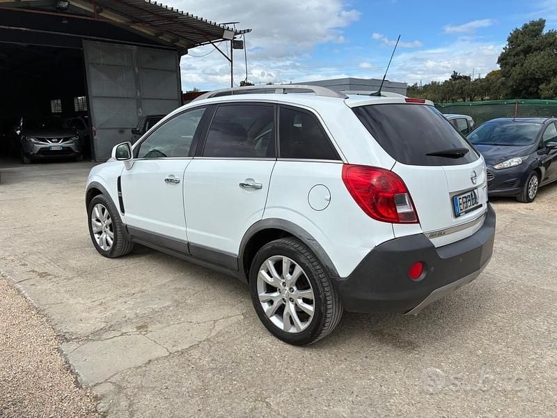 Usata Opel Antara Cosmo 184 CV (135 kW) 2012 Bianco SUV