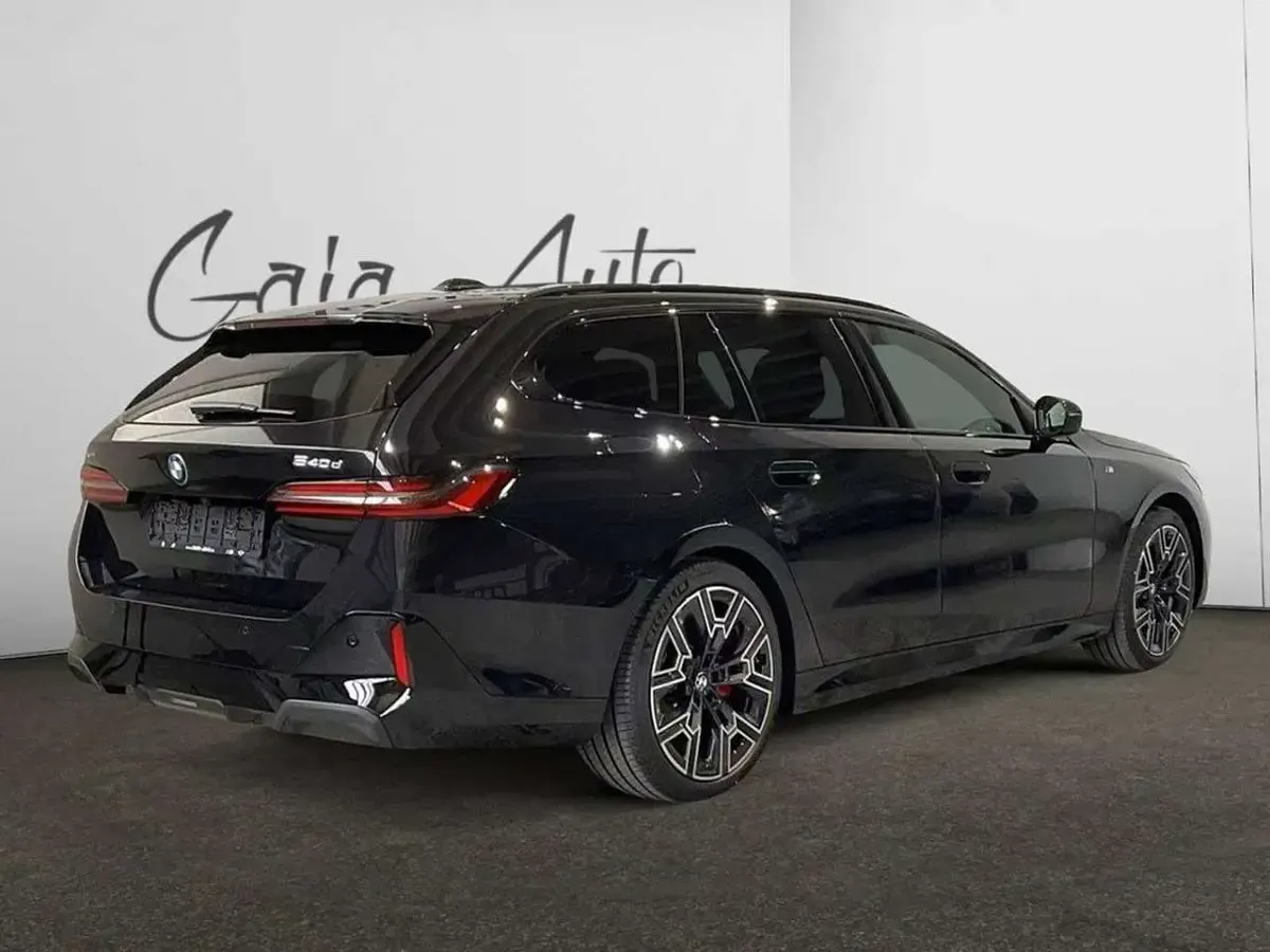 Usata BMW 540 M Sport 286 CV (210 kW) 2025 Nero Station wagon