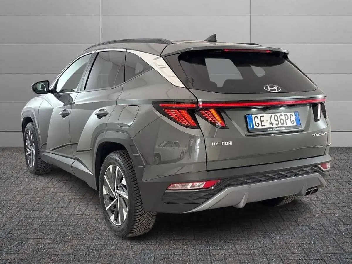 Usata Hyundai Tucson 116 CV (85 kW) 2021 Verde SUV
