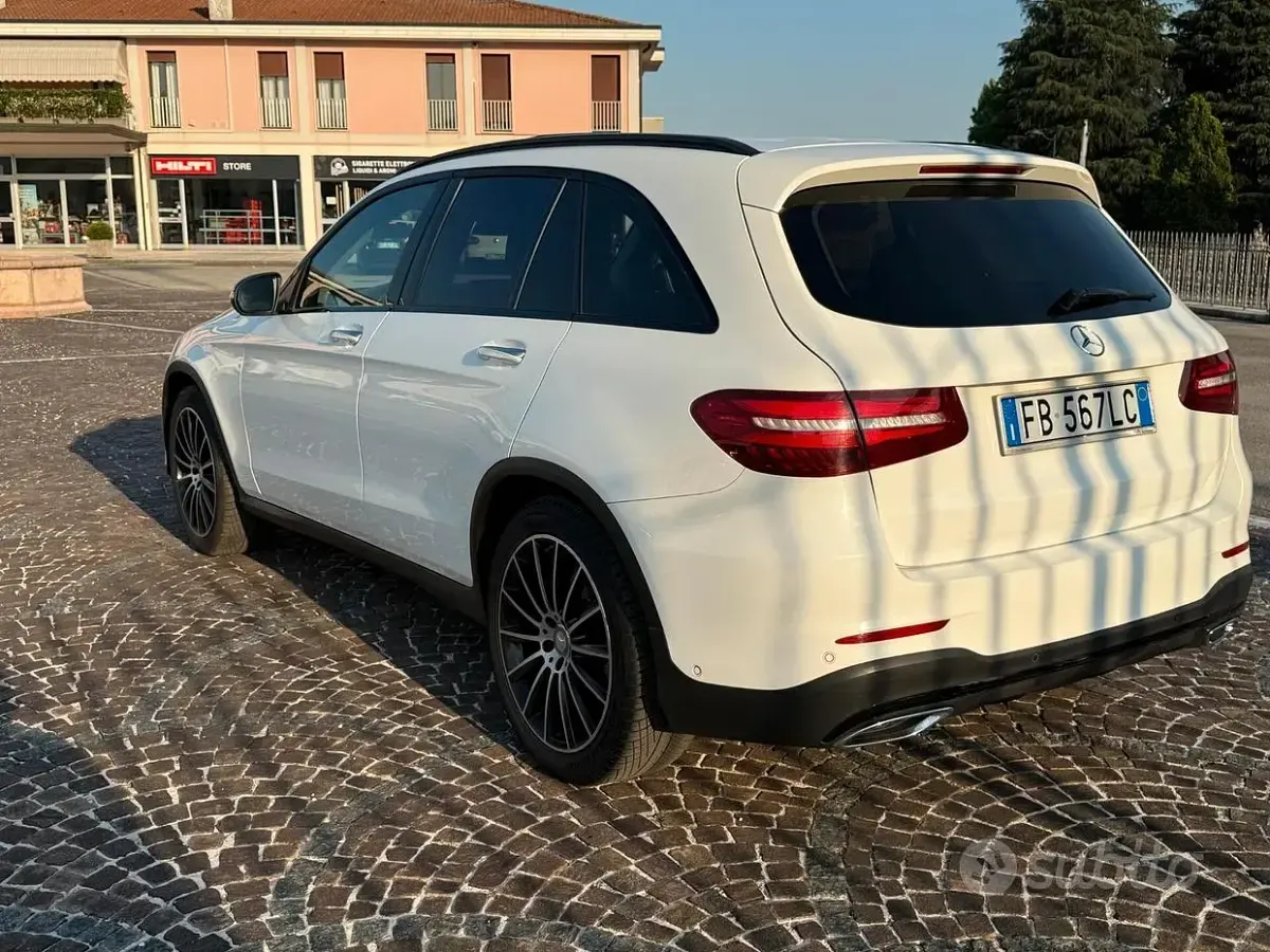 Usata Mercedes GLC250 Executive 204 CV (150 kW) 2015 Bianco SUV