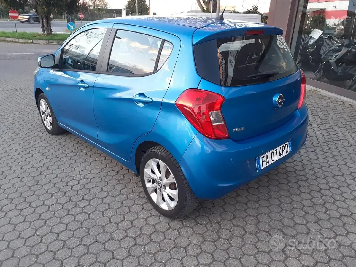 Usata Opel Karl Cosmo 75 CV (55 kW) 2015 Blu Utilitaria
