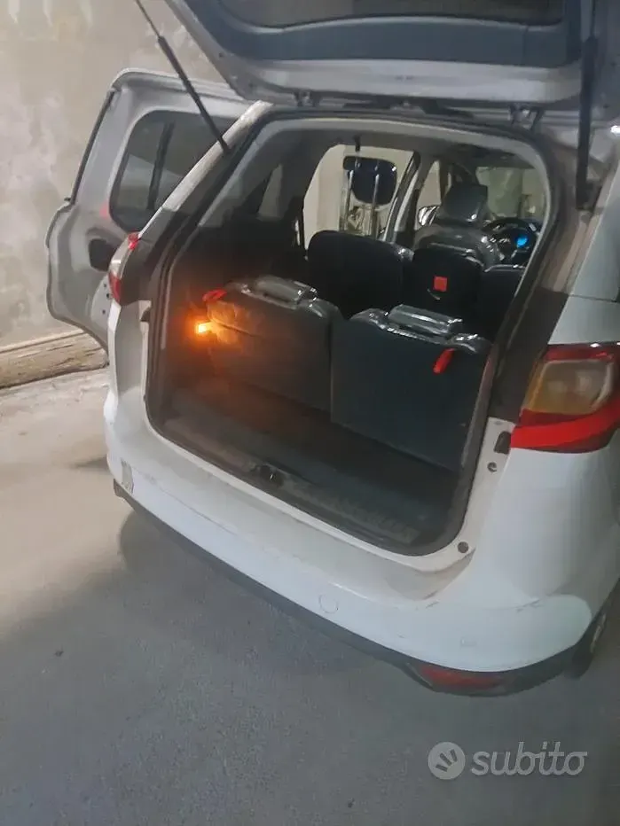 Usata Ford C-MAX 115 CV (84 kW) 2012 Bianco Monovolume