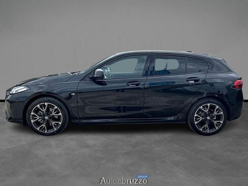 Usata BMW 118 M Sport 150 CV (110 kW) 2025 Nero Utilitaria