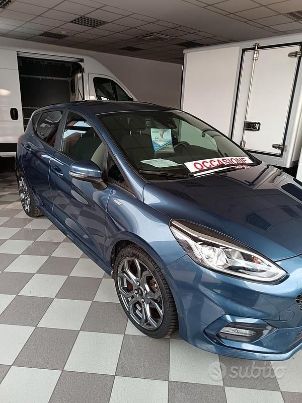 Usata Ford Fiesta ST-Line 101 CV (74 kW) 2019 Blu Berlina
