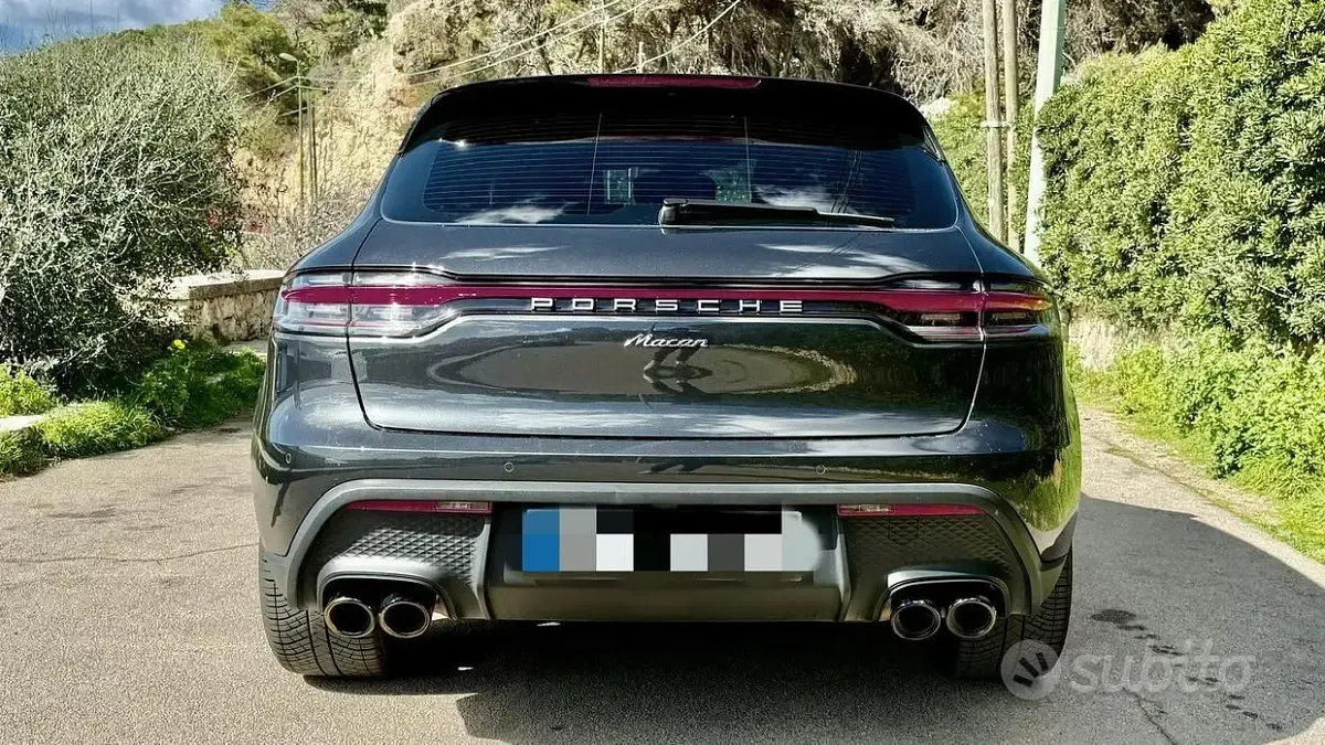 Usata Porsche Macan 265 CV (194 kW) 2022 Grigio SUV