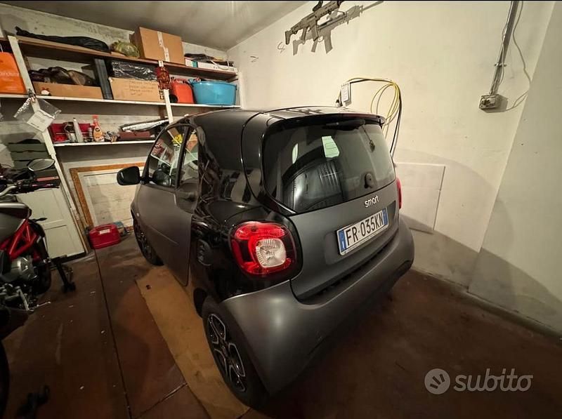 Usata Smart ForTwo Coupé 71 CV (52 kW) 2018 Utilitaria