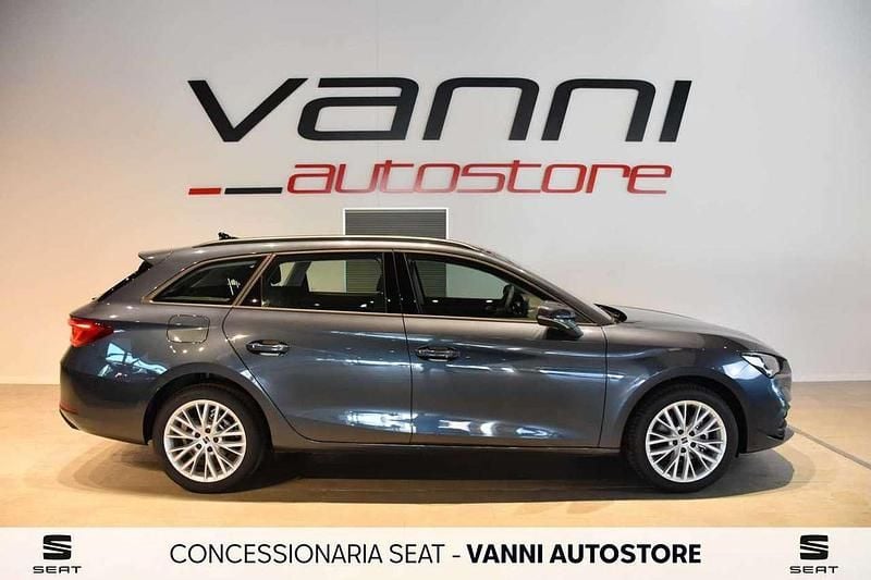 Uusi Seat Leon Business 150 HP (110 kW) 2025 Harmaa Farmari