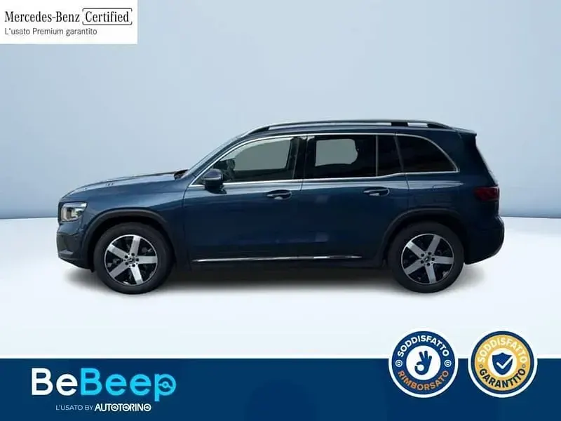 Usata Mercedes GLB200 150 CV (110 kW) 2021 Blu metallizzato SUV