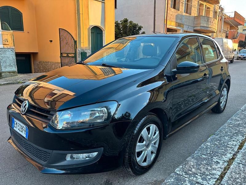 Usata VW Polo Trendline 75 CV (55 kW) 2012 Nero Utilitaria