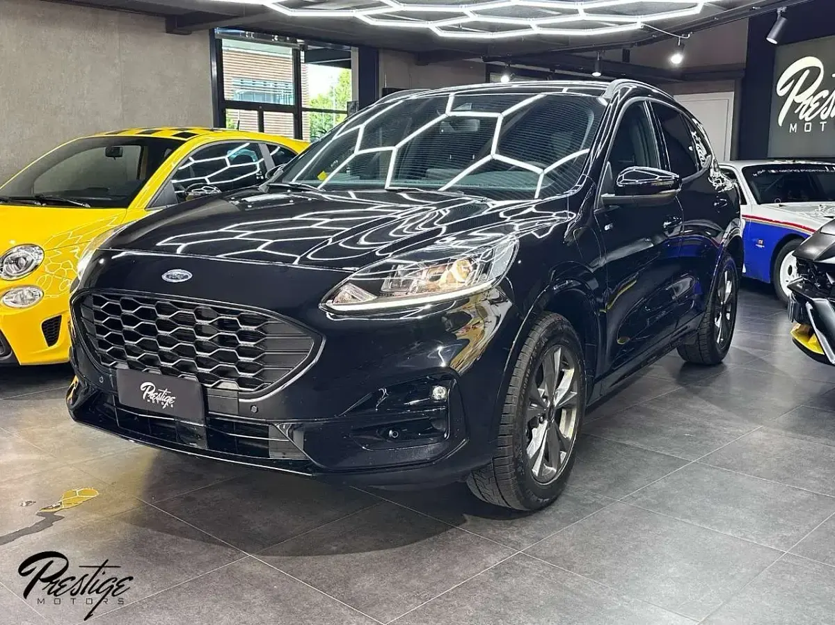 Usata Ford Kuga ST-Line 152 CV (111 kW) 2024 Nero SUV