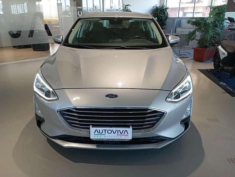 Usata Ford Focus 95 CV (69 kW) 2018 Argento Berlina