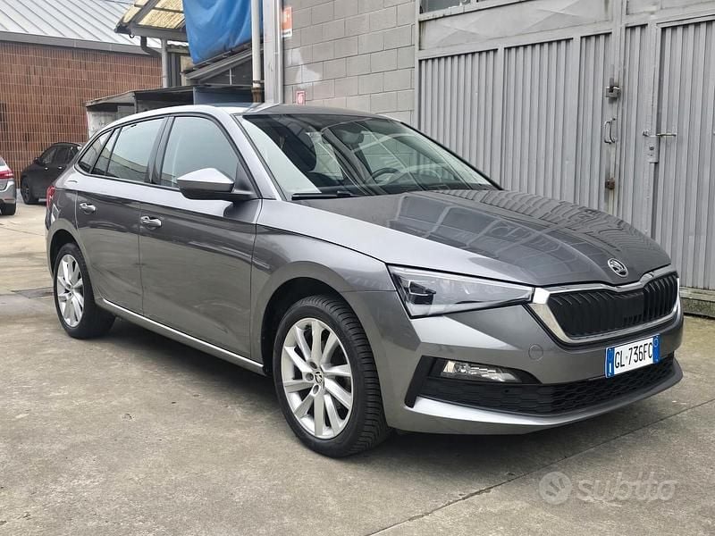 Usata Skoda 110 R Style 110 CV (80 kW) 2022 Grigio Station wagon