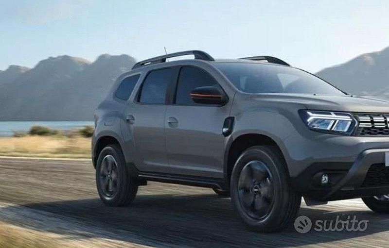 Usata Dacia Duster Extreme 101 CV (74 kW) 2023 Grigio SUV