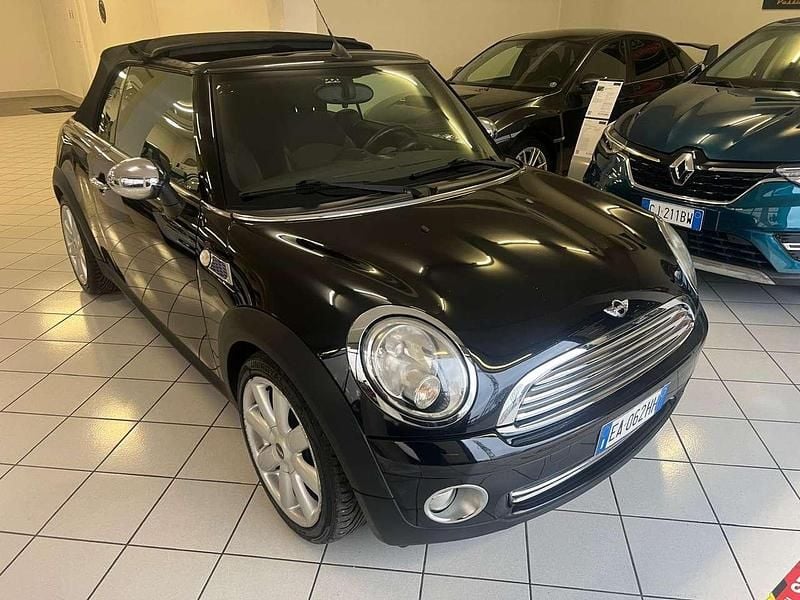 Usata Mini Cooper Cabriolet 120 CV (88 kW) 2009 Nero Cabrio