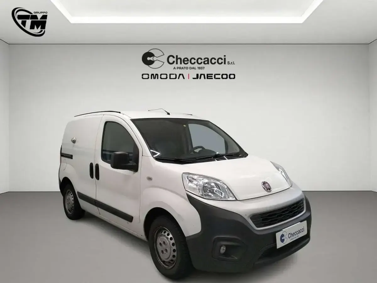 Usata Fiat Fiorino 80 CV (58 kW) 2018 Bianco Monovolume