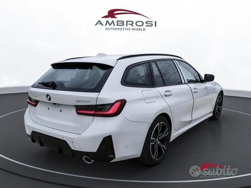 Nuova BMW 320e M Sport 190 CV (139 kW) 2025 Bianco Station wagon