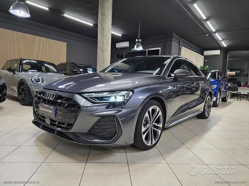 Usata Audi A3 Comfort 150 CV (110 kW) 2024 Grigio Berlina