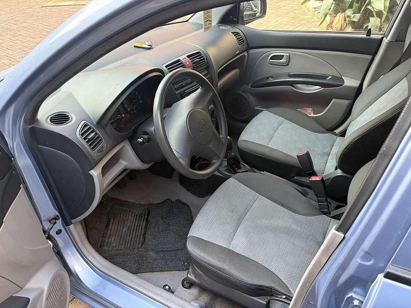 Usata Kia Picanto LX 60 CV (44 kW) 2005 Utilitaria