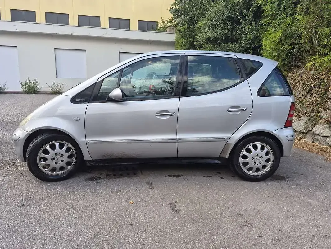 Usata Mercedes A140 Elegance 82 CV (60 kW) 2004 Utilitaria