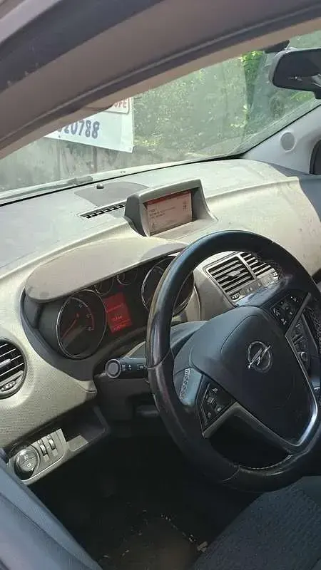 Usata Opel Meriva Cosmo 95 CV (69 kW) 2017 Monovolume
