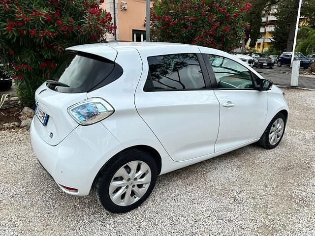 Usata Renault Zoe Intens 64 kW (88 CV) 2017 Bianco Utilitaria