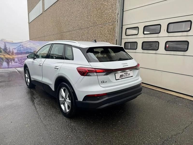 Usata Audi Q4 e-tron Business 69 kW (95 CV) 2023 Bianco SUV
